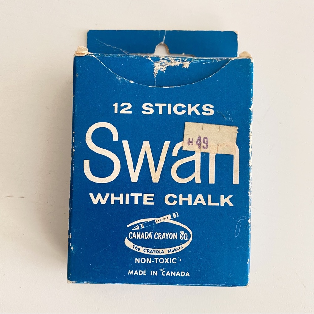 Swan White Chalk 12 Sticks Canada Crayon Co. Made In Canada Vintage Decor